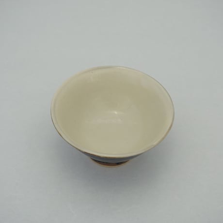 ご飯茶碗（大　口径約12.5cm・高さ約6.5cm）黒　（08）