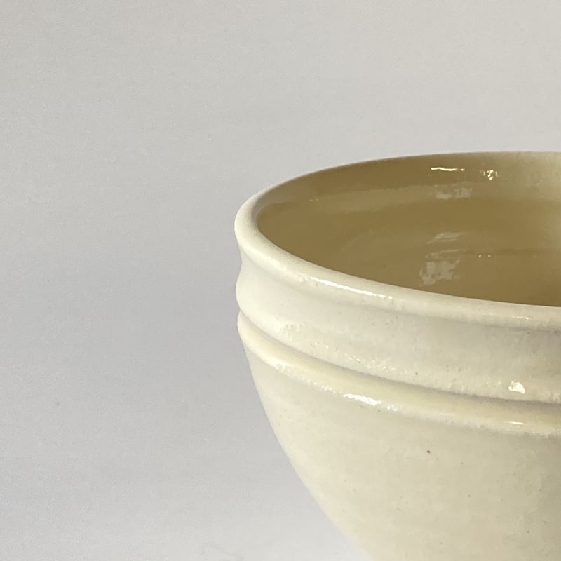 胴紐碗 中（口径約11～11.5㎝・高さ約7.5㎝）白 （12） | 出西窯