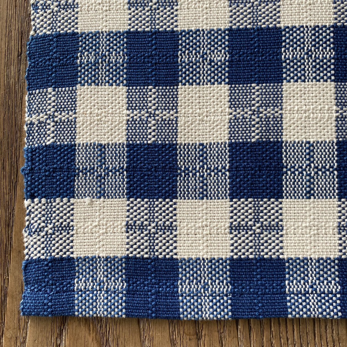 ランチョンマット・2枚組／手織り・本藍染め 藍染 花風通織 ランチョンマット 浅葱 （a-4-2） | 出西窯 on