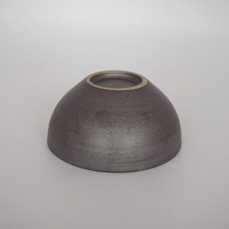 ボウル(6寸/約18㎝)呉須・外鉄 (07) | 出西窯 on-line STORE ボウル(6寸/約18㎝)呉須・外鉄 (07) | 出西窯 on-line STORE