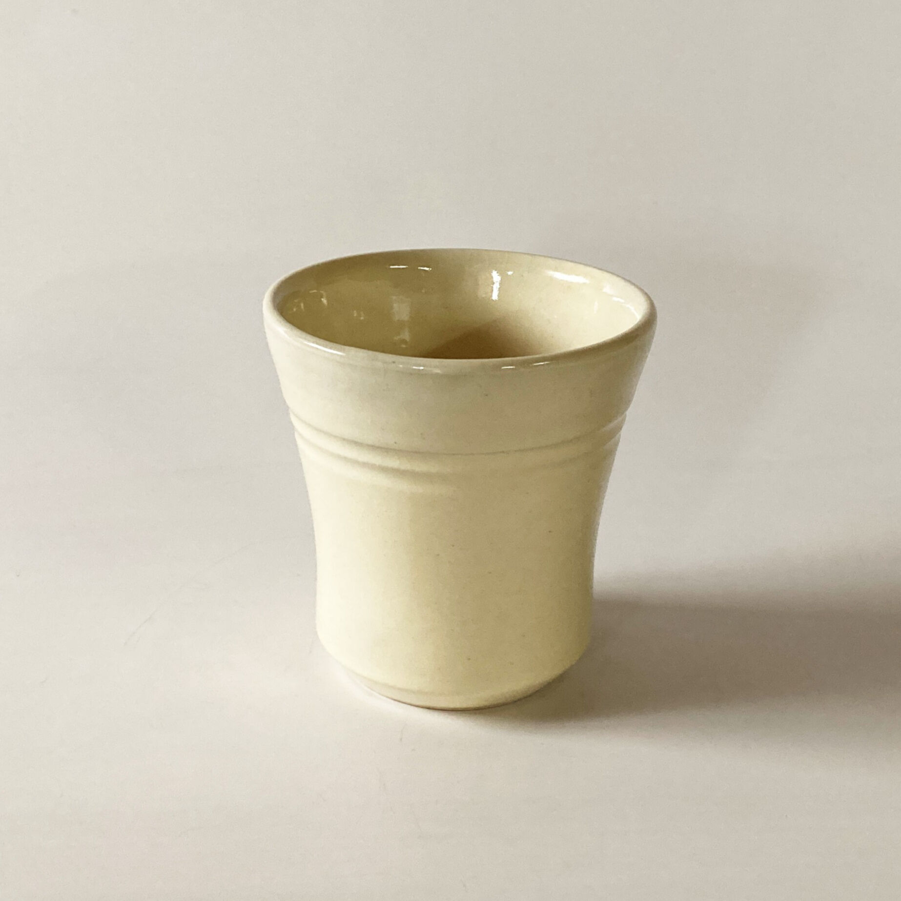土冶器質 カップ 白(陶芸品) original