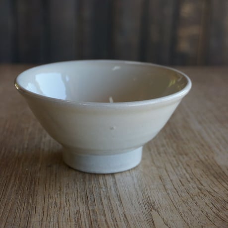 ご飯茶碗（小　口径約11.5cm・高さ約6cm）白　（08）