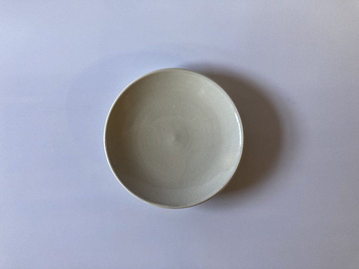 平皿(6寸/約18㎝)白 (01) | 出西窯 on-line STORE 平皿(6寸/約18㎝)白 (01) | 出西窯 on-line STORE