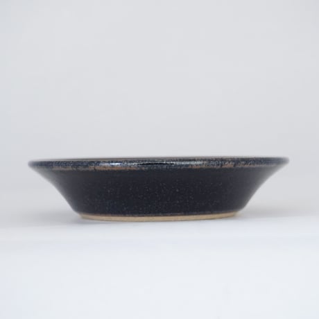 縁付平皿（5寸／約15㎝）黒　（08）