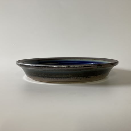 パン皿（7寸／約21cm）呉須 ・縁鉄　（07）
