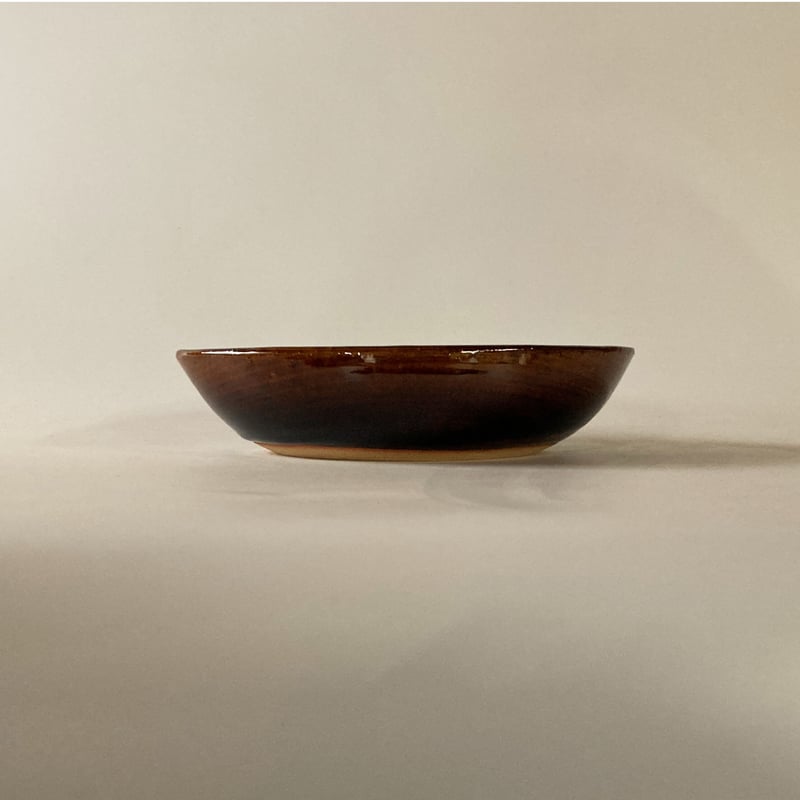 ロクロ楕円深皿（6寸／約21.5cm×16cm） 飴 （03） | 出西窯 on-line