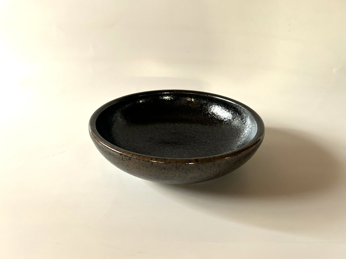 深皿（6寸／約18㎝）黒 （14） | 出西窯 on-line STORE