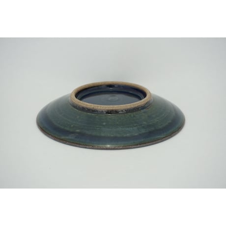 縁鉄砂呉須釉皿（6寸／約18㎝）呉須・縁鉄　（04）