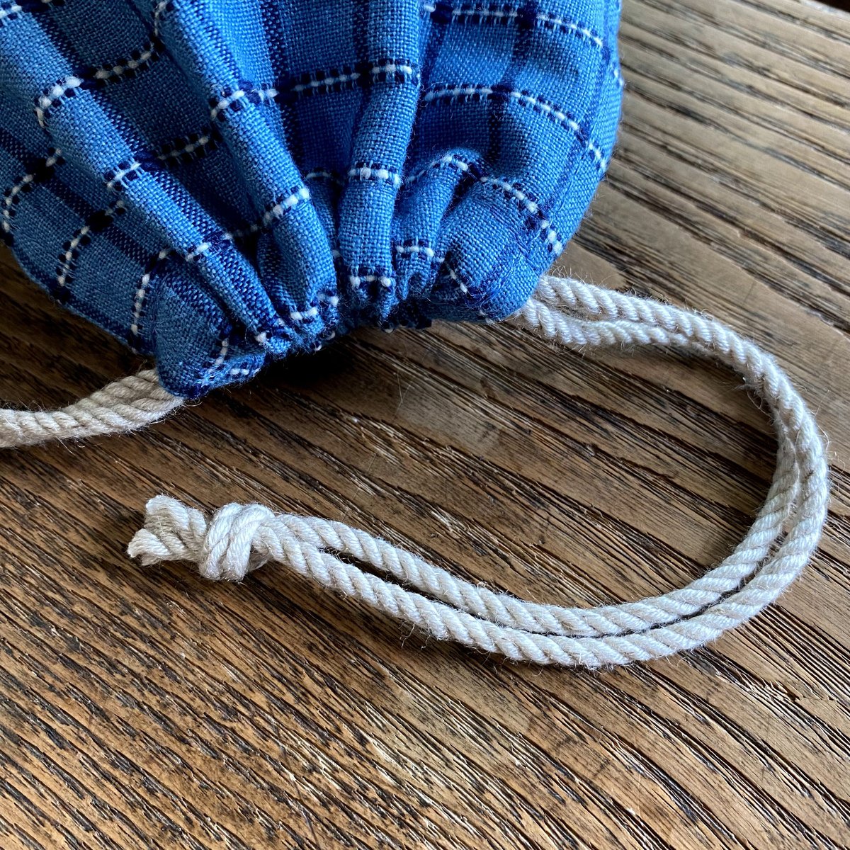 松竹梅子　あおりポケットの巾着バッグ kinchaku-01.jpg