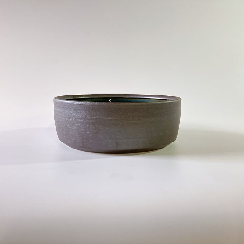 切立ドラ鉢(6寸/約18cm)呉須 ・外鉄 (07) | 出西窯 on-line 切立ドラ鉢(6寸/約18cm)呉須 ・外鉄 (07) | 出西窯 on-line
