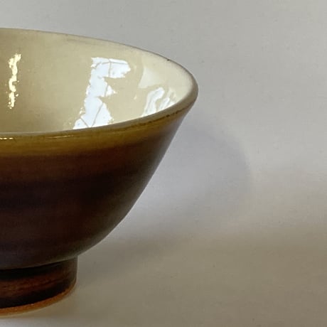 ご飯茶碗 （大　口径約12.5cm・高さ約6.5cm）飴　（08）