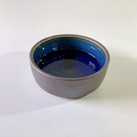 切立ドラ鉢（6寸／約18cm）呉須 ・外鉄　（07）