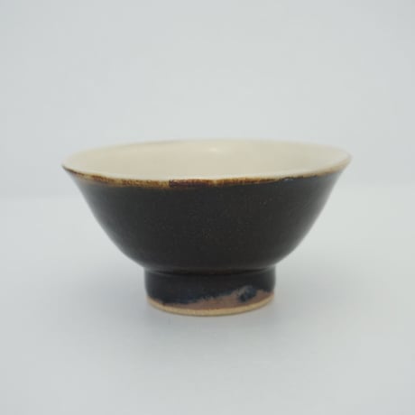 ご飯茶碗（大　口径約12.5cm・高さ約6.5cm）黒　（08）