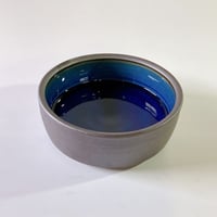 切立ドラ鉢（7寸／約21cm）呉須 ・外鉄　（07）