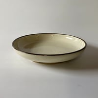 おでん皿（7寸／約21㎝）白縁鉄巻　（08）