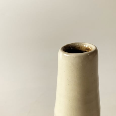 下面取筒花入（豆　高さ約11cm）白　（08）