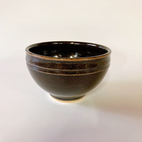出西窯の手作り陶器ボトル 約15cm 茶色と金色 出西窯の手作り陶器ボトル 約15cm 茶色と金色