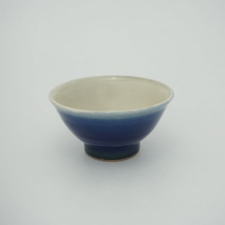 ご飯茶碗（大　口径約12.5cm・高さ約6.5cm）呉須　（08）