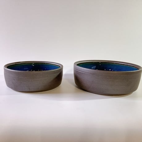 切立ドラ鉢（6寸／約18cm）呉須 ・外鉄　（07）