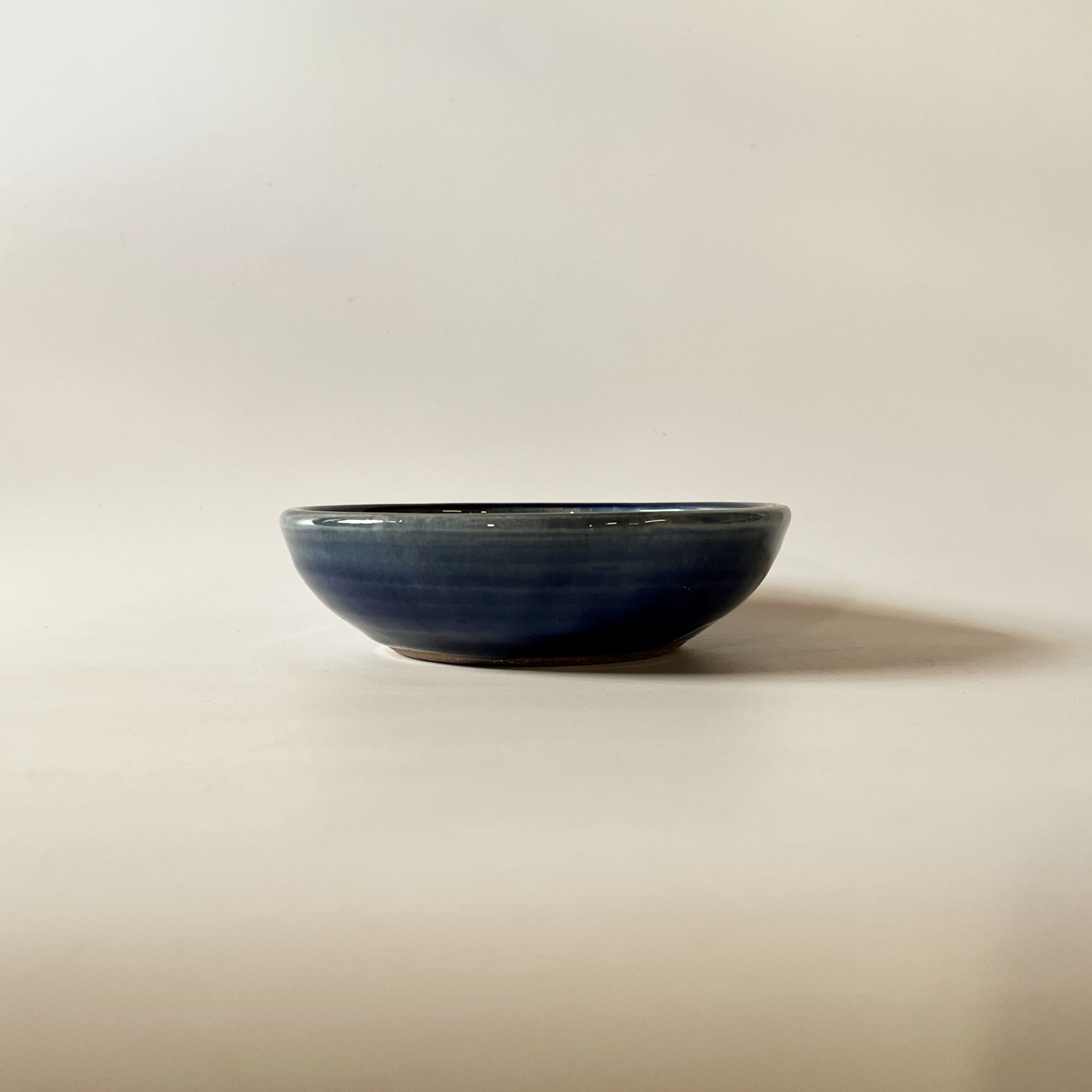 深皿（5寸／約15cm）呉須 （05） | 出西窯 on-line STORE