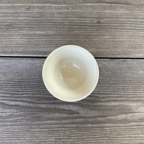 ご飯茶碗（小　口径約11.5cm・高さ約6.5cm）白・下焼き締め　（09）