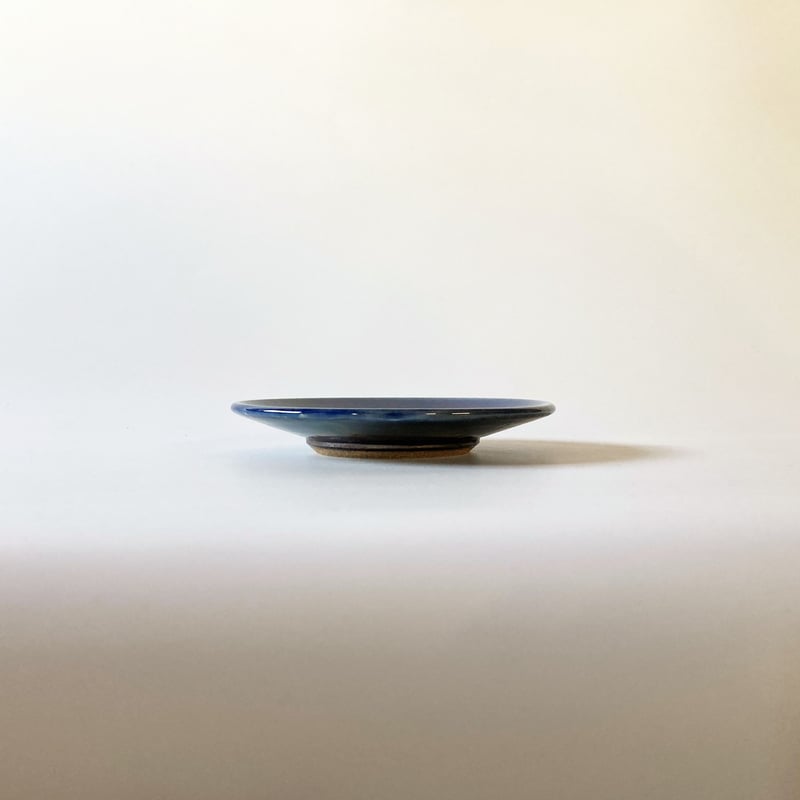 平皿(5寸/約15㎝)呉須 (04) | 出西窯 on-line STORE 平皿(5寸/約15㎝)呉須 (04) | 出西窯 on-line STORE