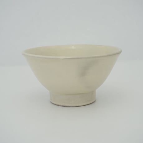 ご飯茶碗 （大　口径約12.5cm・高さ約6.5cm）白　（08）