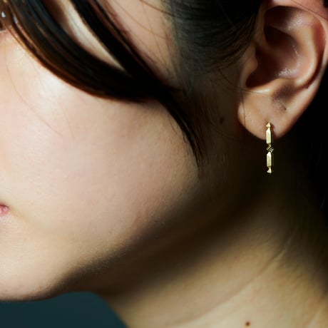 smoke / Bar diamond Earrings