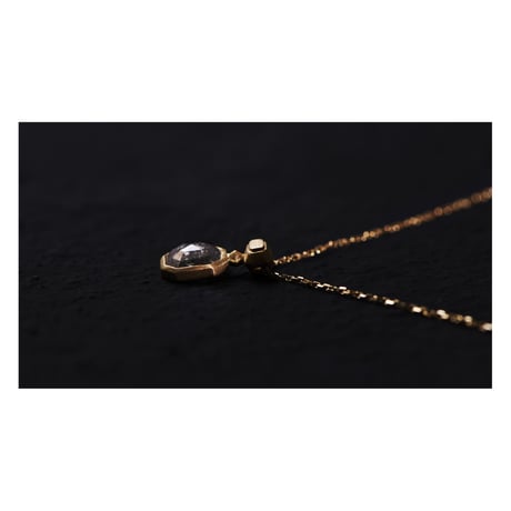 smoke / Gray Diamond Pendant
