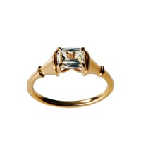 horn / Cushion Brilliant cut Diamond Ring