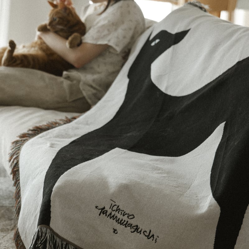 Multi Blanket “kuro neko” 山口一郎 | & CAT | ON Multi Blanket “kuro neko” 山口一郎 | & CAT | ON