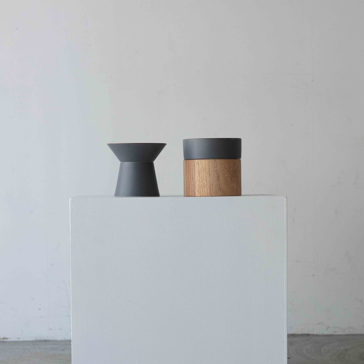 Food & Water Bowl Set （各色） | & CAT | ONLINE