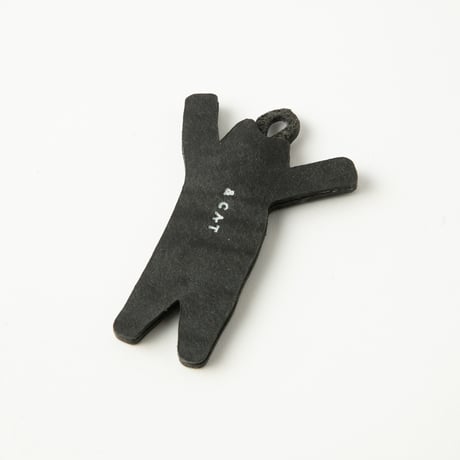 ドミニク レザーキーホルダー 黒ver.