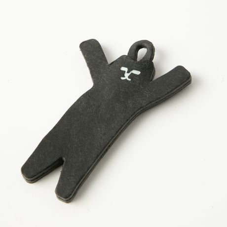 ドミニク レザーキーホルダー 黒ver.