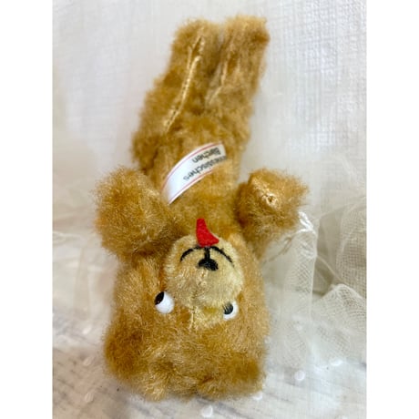 ベロ長いポンチ目くまさん