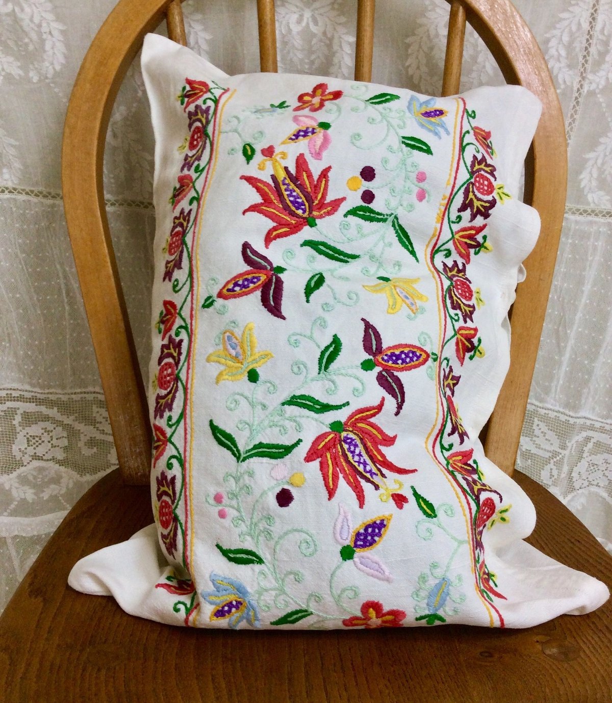 VINTAGEハンガリー刺繍クッションカバー トゲトゲなお花 | sputnikplus