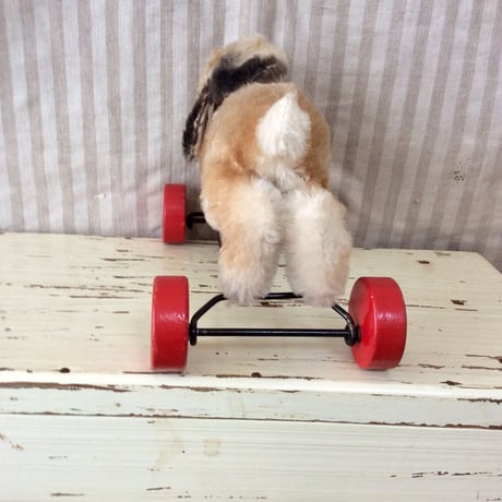 シュタイフ社 rabbit on wheels