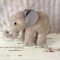SALE!シュタイフ社ゾウさん