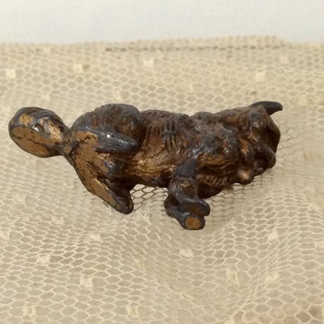 SALE! 変な顔のネコ？フィギュア