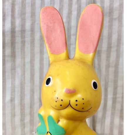 チェコのソフビうさぎ