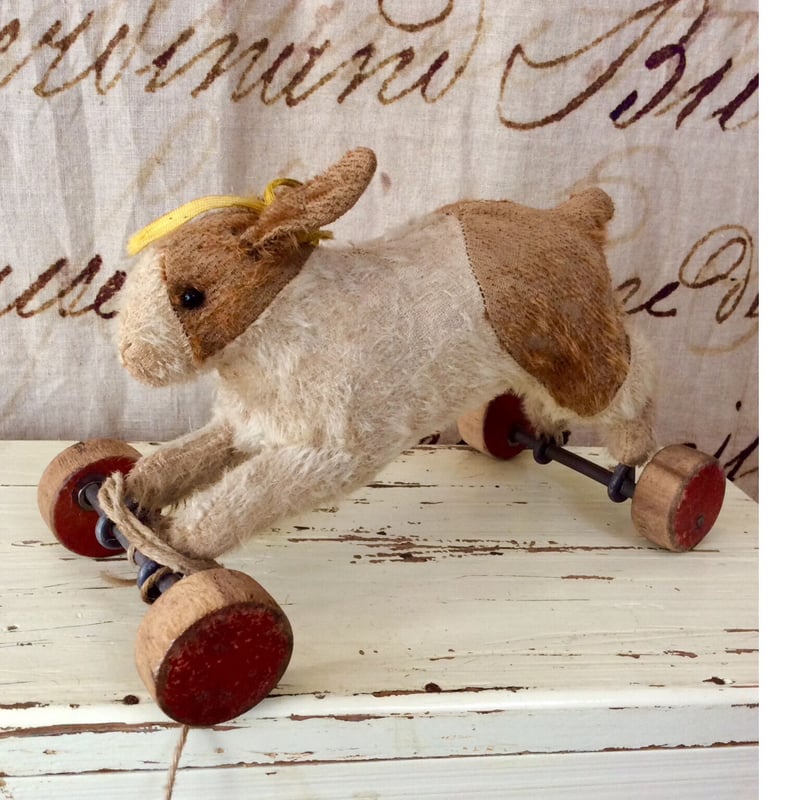 シュタイフ社車輪付きのうさぎ | sputnikplus online shop