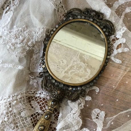 SALE! ガーゴイル？の付いている貴婦人の手鏡