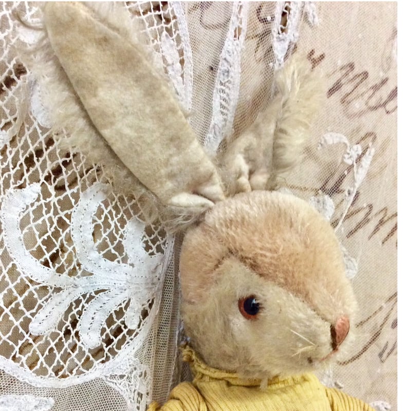 シュコー・ビゴベロ 女の子のウサギのぬいぐるみ 33cm ビンテージ品 シュコー・ビゴベロ 女の子のウサギのぬいぐるみ 33cm