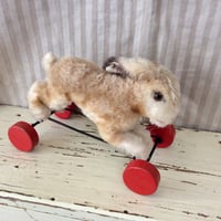 シュタイフ社 rabbit on wheels