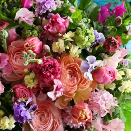 季節の花のおまかせアレンジメントmagnifique＠12000 母の日にも♪