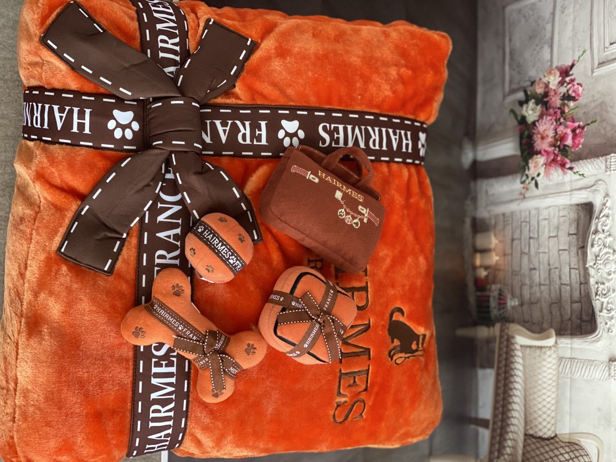 お取り寄せ商品】Dog Diggin Designs Hairmesベッド | 犬用品