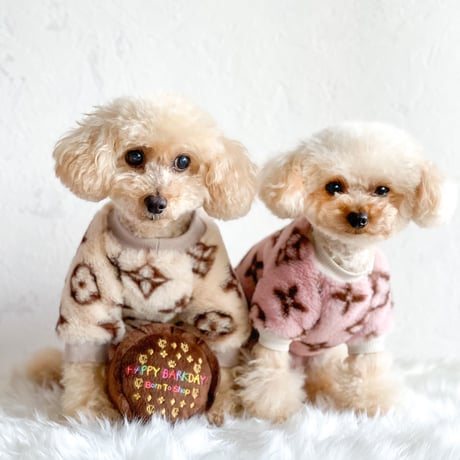 【即納】Chewy Vuiton ファーフリーストレーナー アイボリー
