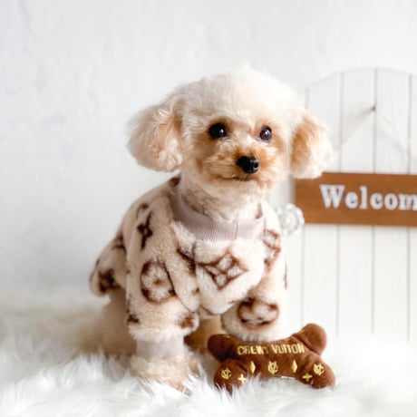 【即納】Chewy Vuiton ファーフリーストレーナー アイボリー