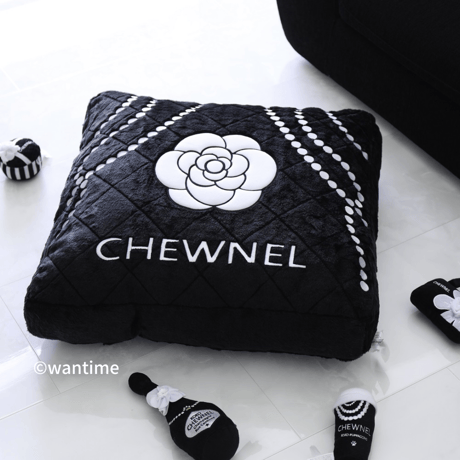 【お取り寄せ商品】Dog Diggin Designs Chewnel Noir ベッド