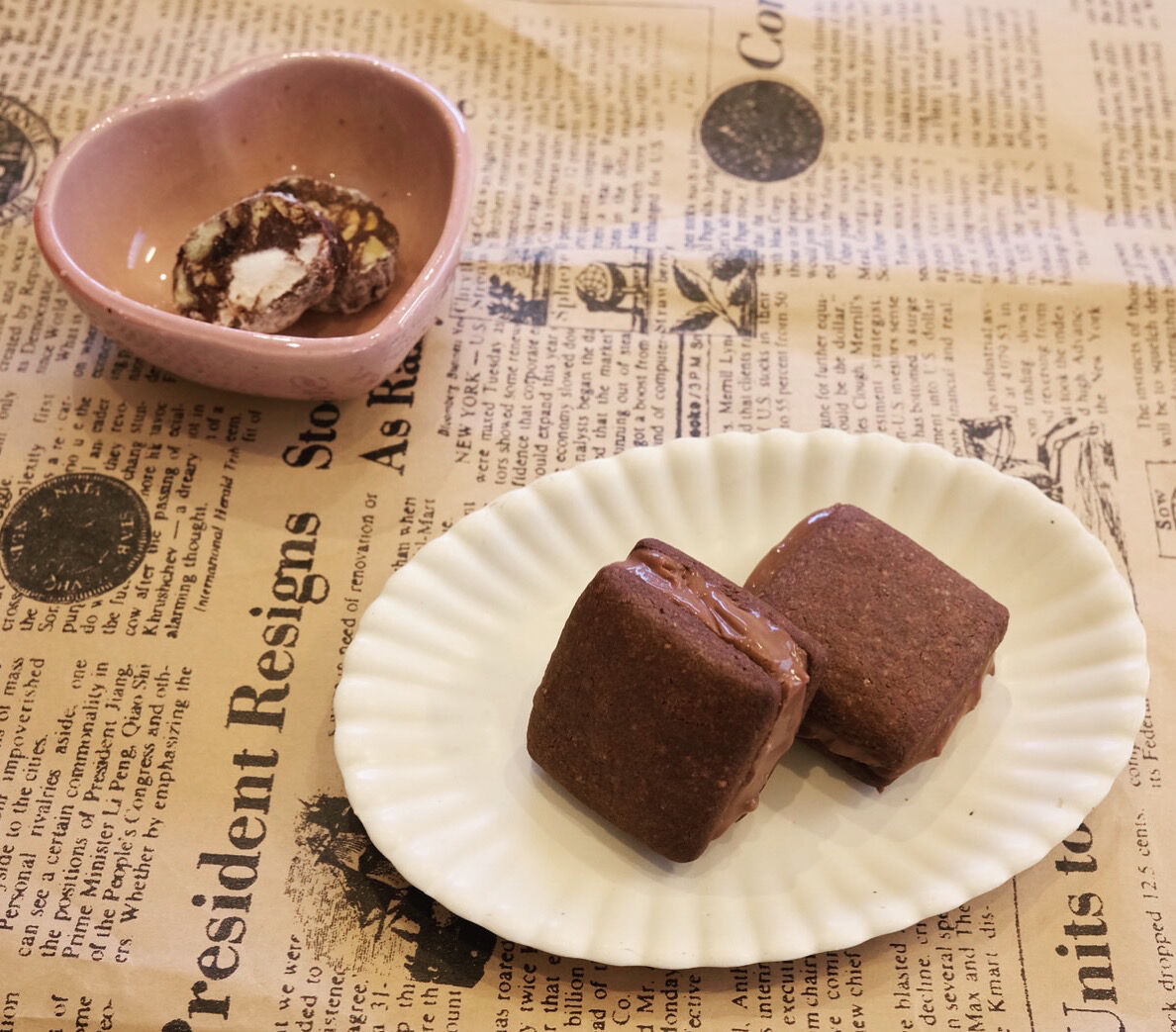 RINKA フリル オーバル プレート S | TOKONAME STORE